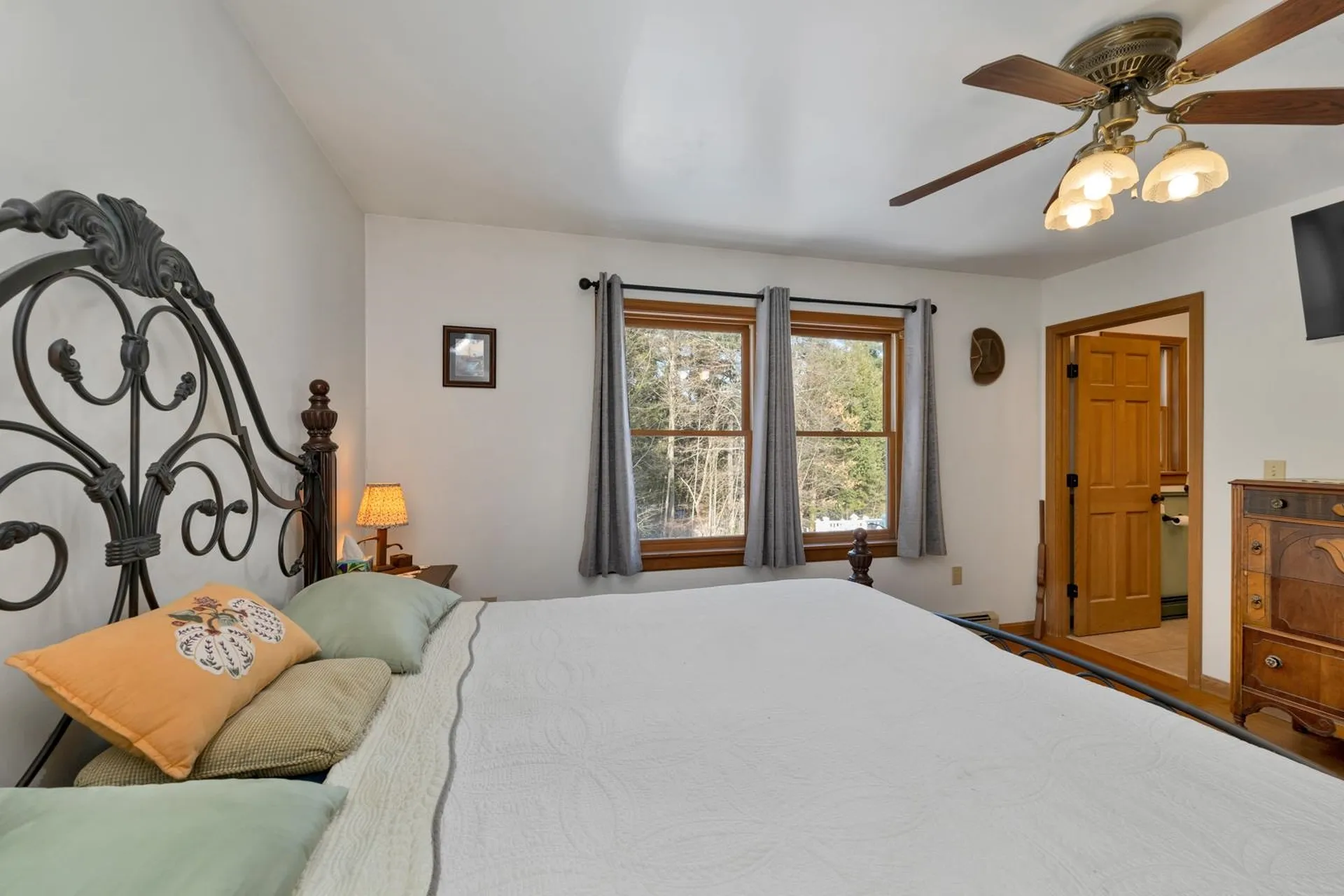 51 Highland Circle Swanzey NH 03446