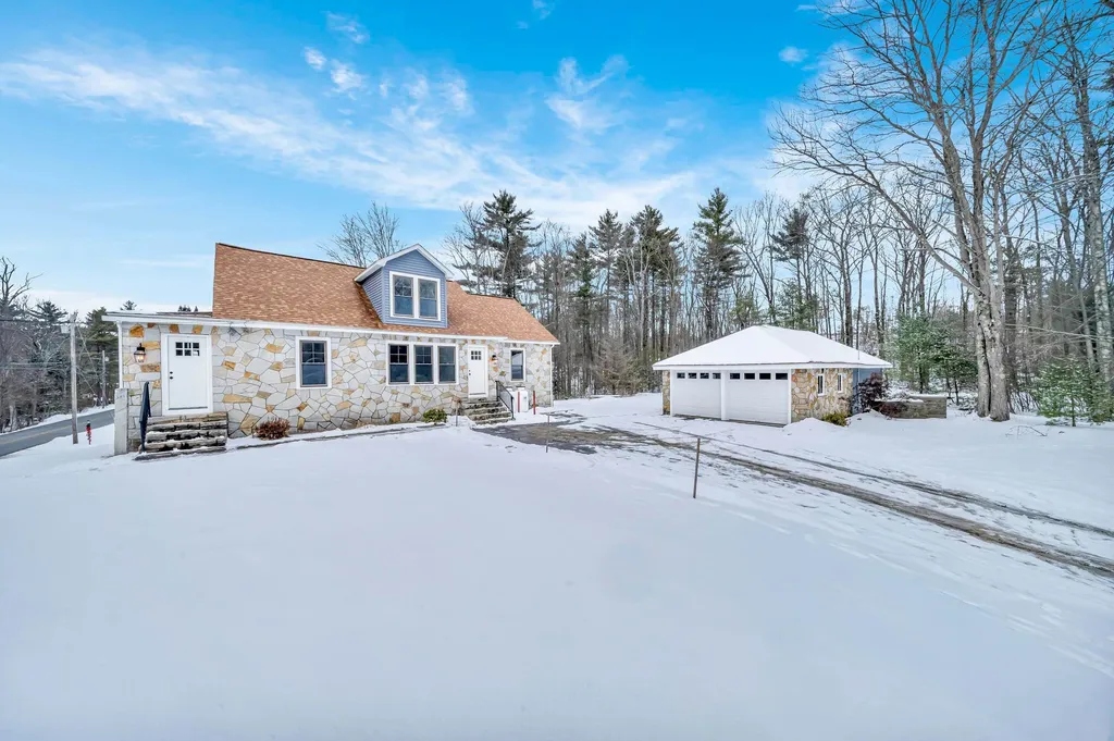 315 Hackett Hill Road Hooksett NH 03106