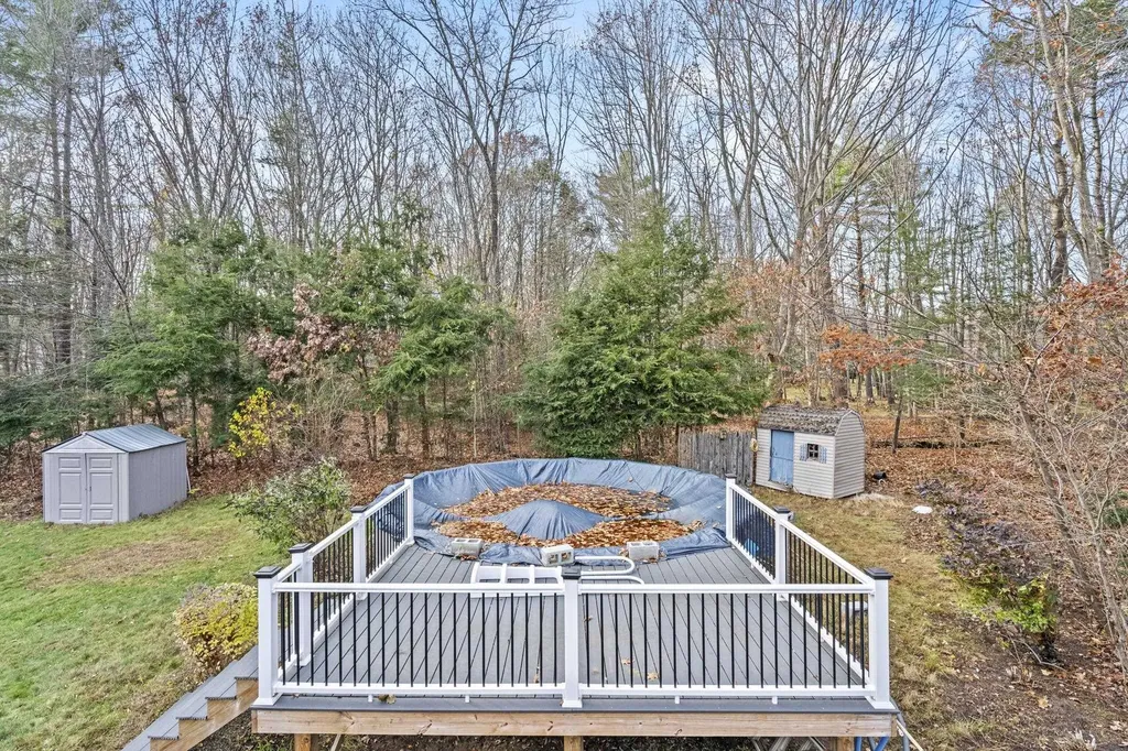 4 Woodland Avenue Seabrook NH 03874