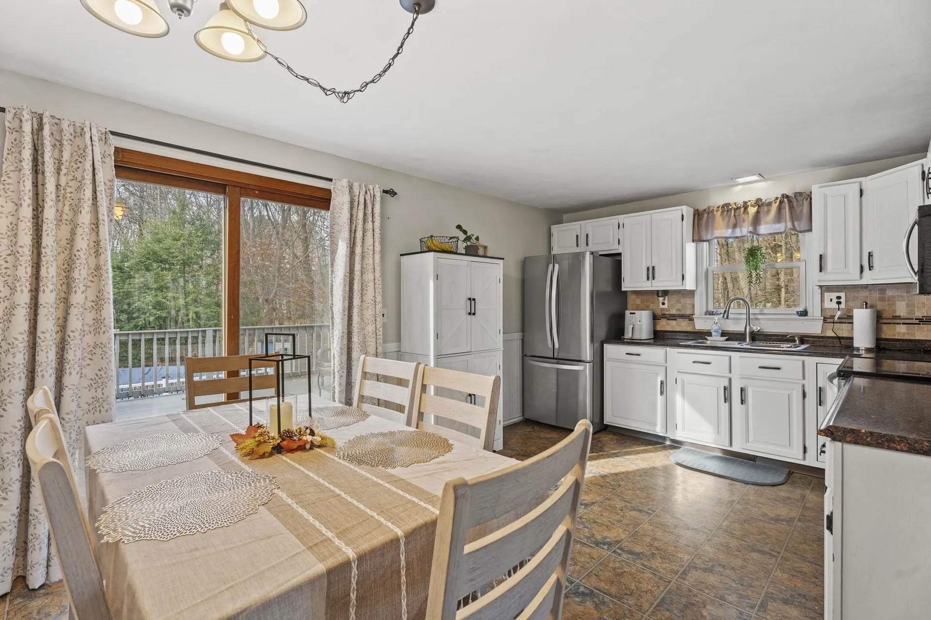 4 Woodland Avenue Seabrook NH 03874