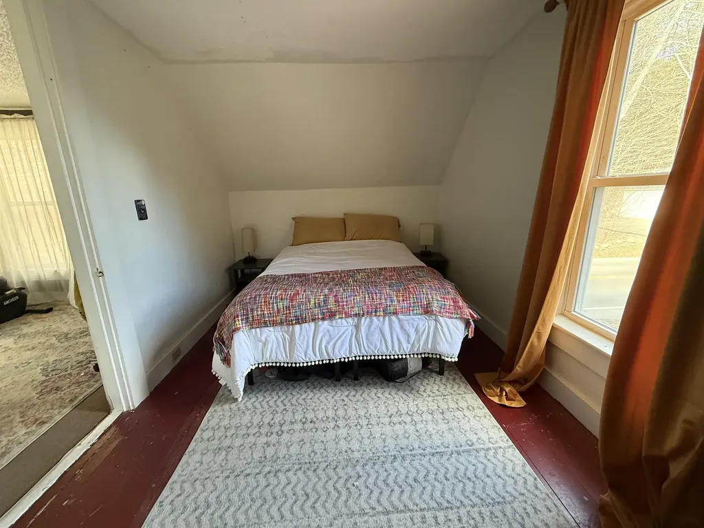 662 Vt Route 30 Newfane VT 05345