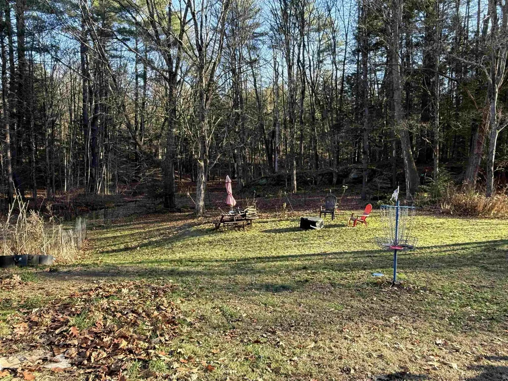 662 Vt Route 30 Newfane VT 05345