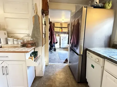 662 Vt Route 30 Newfane VT 05345