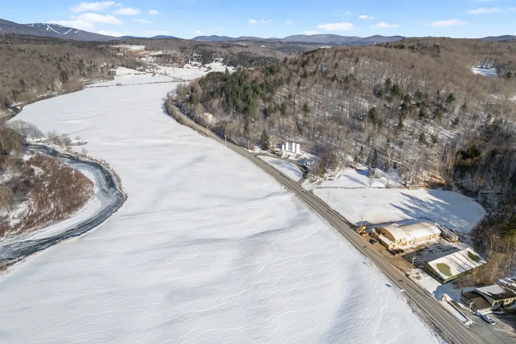 179 Route 100 North Wilmington VT 05363