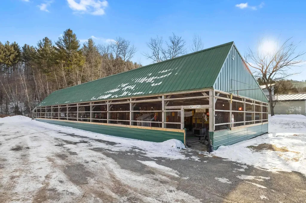 179 Route 100 North Wilmington VT 05363