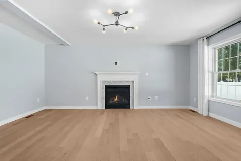 3 Paddington Place Nashua NH 03064