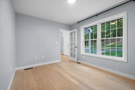 3 Paddington Place Nashua NH 03064