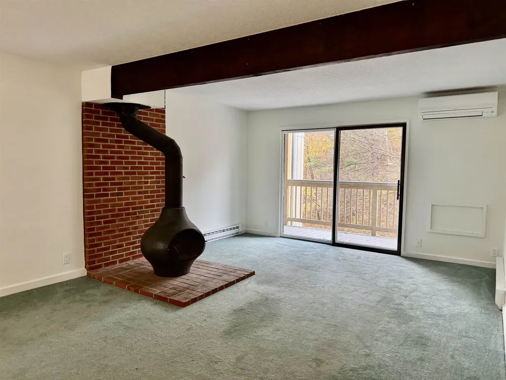 107 Brook Hollow Hanover NH 03755