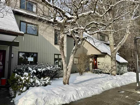 107 Brook Hollow Hanover NH 03755