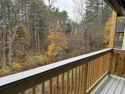 107 Brook Hollow Hanover NH 03755