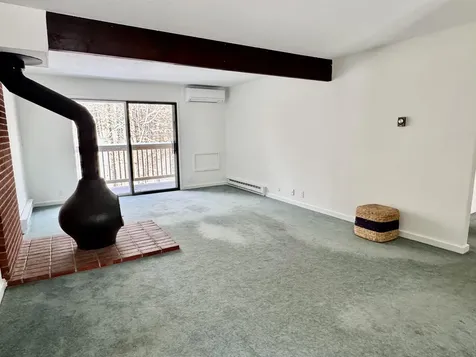 107 Brook Hollow Hanover NH 03755