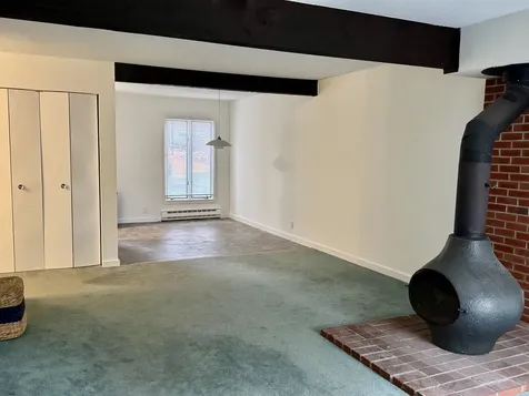 107 Brook Hollow Hanover NH 03755