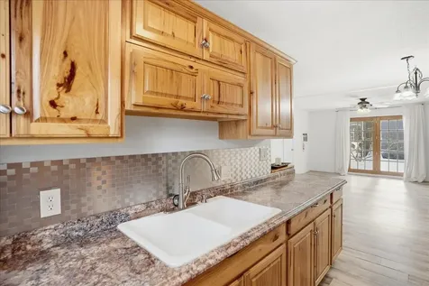 8 Timber Lane South Burlington VT 05403