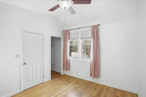 8 Timber Lane South Burlington VT 05403