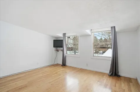 8 Timber Lane South Burlington VT 05403