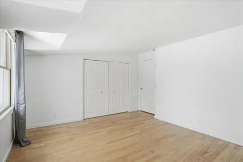 8 Timber Lane South Burlington VT 05403