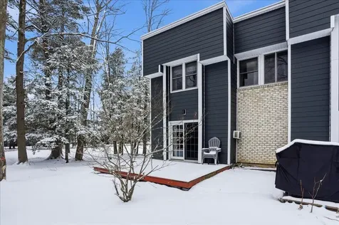 8 Timber Lane South Burlington VT 05403