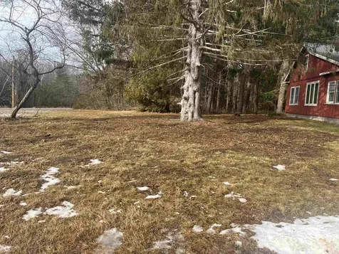 18 Powwow River Road Kingston NH 03848