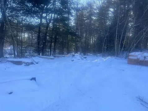 18 Powwow River Road Kingston NH 03848