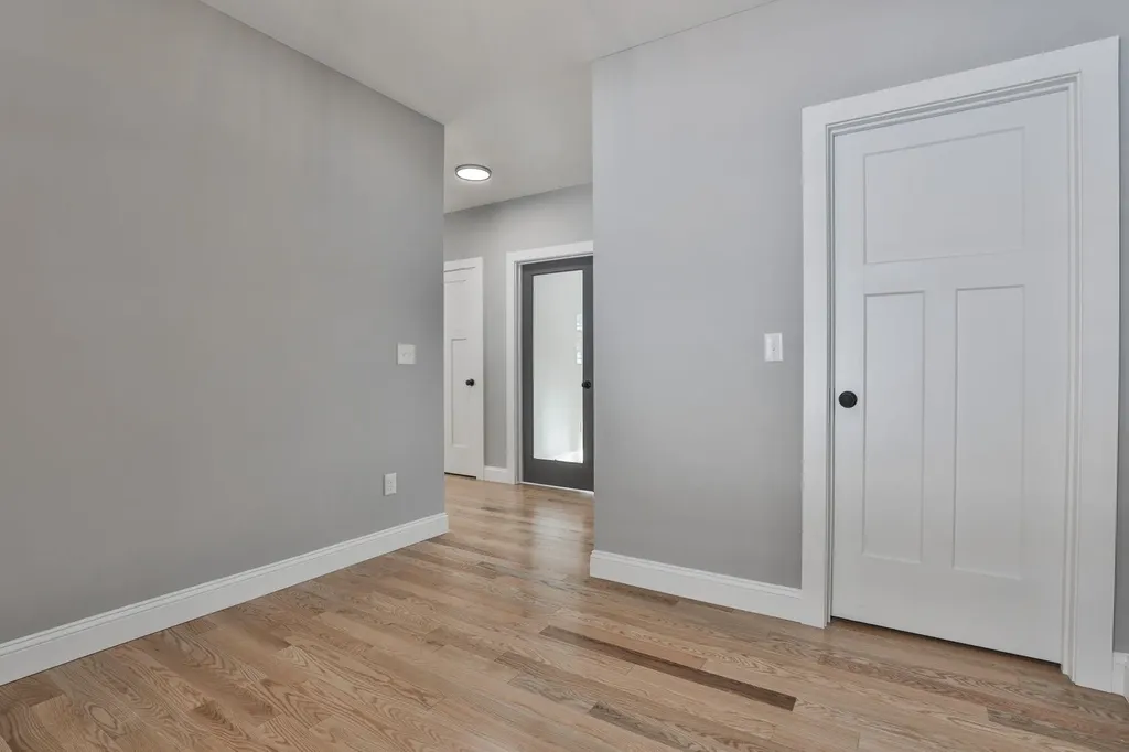 42 Ridgeview Lane New Boston NH 03070