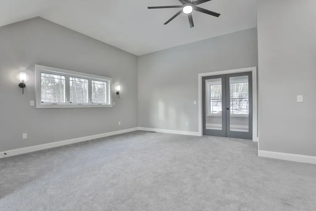 42 Ridgeview Lane New Boston NH 03070