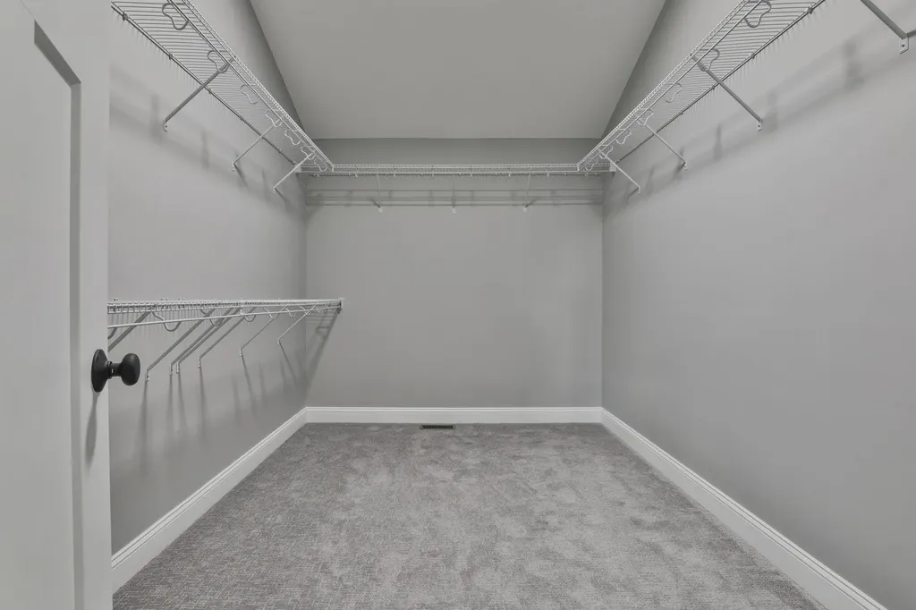 42 Ridgeview Lane New Boston NH 03070