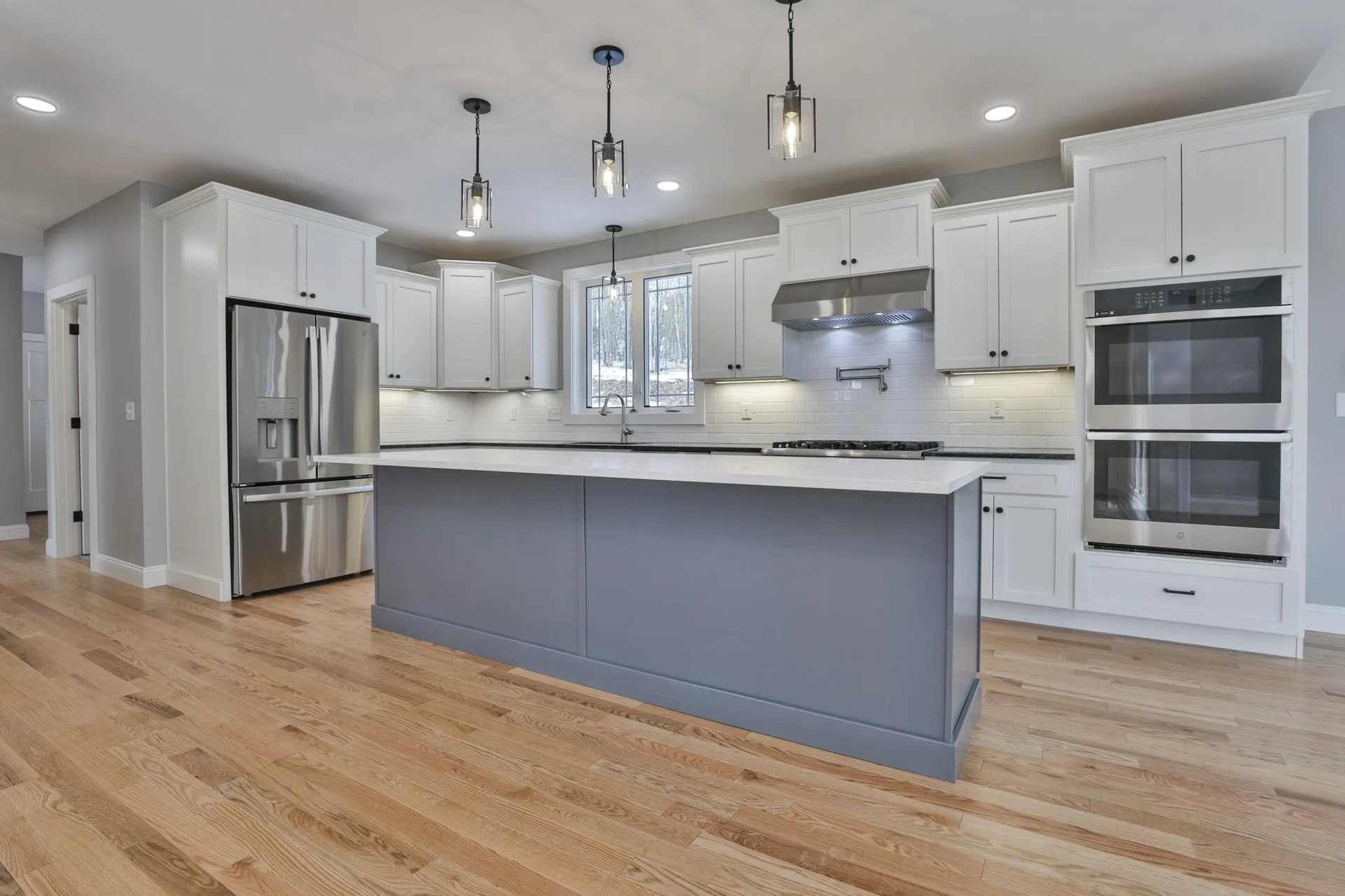 42 Ridgeview Lane New Boston NH 03070