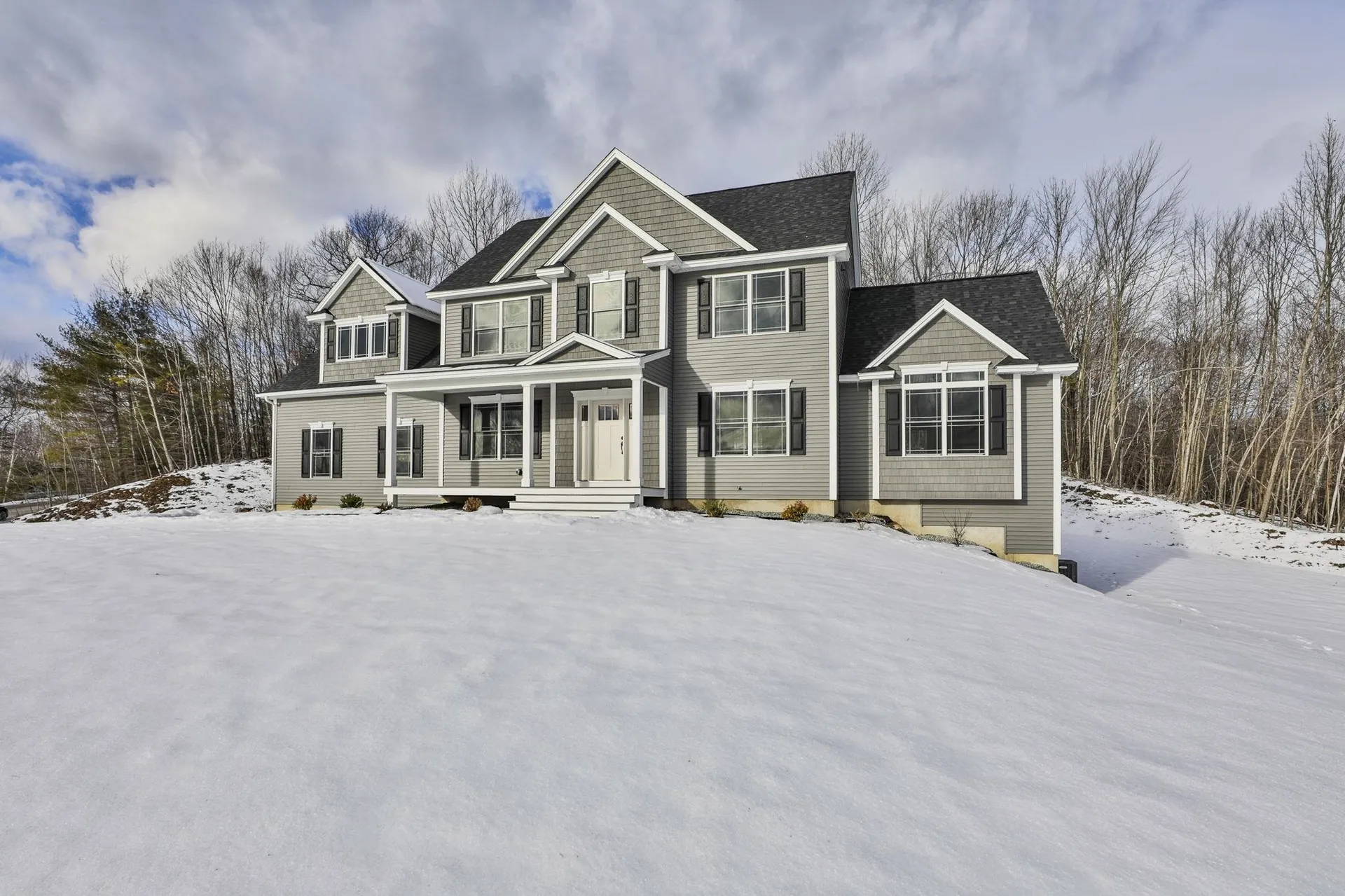 42 Ridgeview Lane New Boston NH 03070