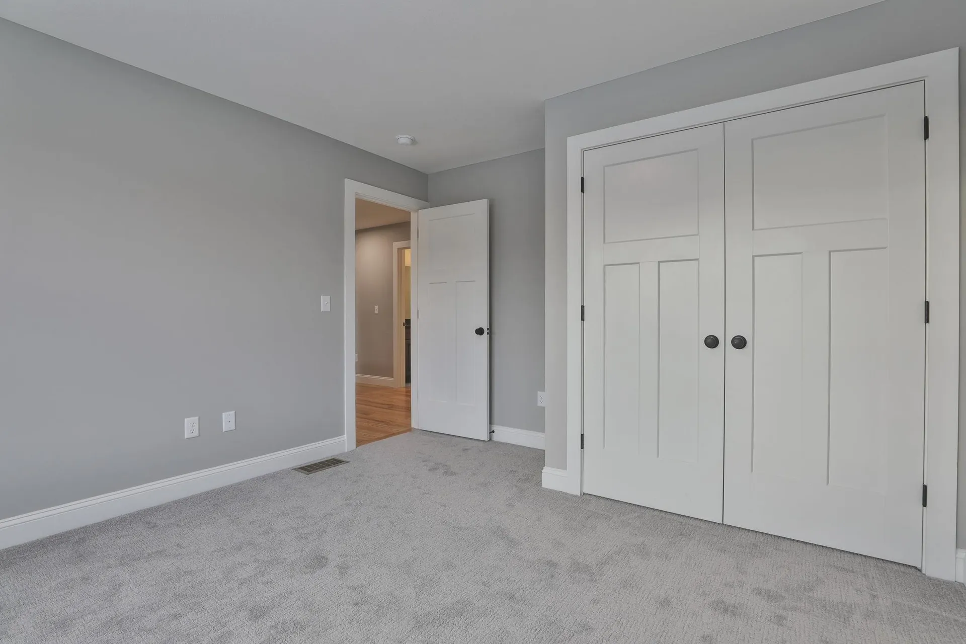 42 Ridgeview Lane New Boston NH 03070