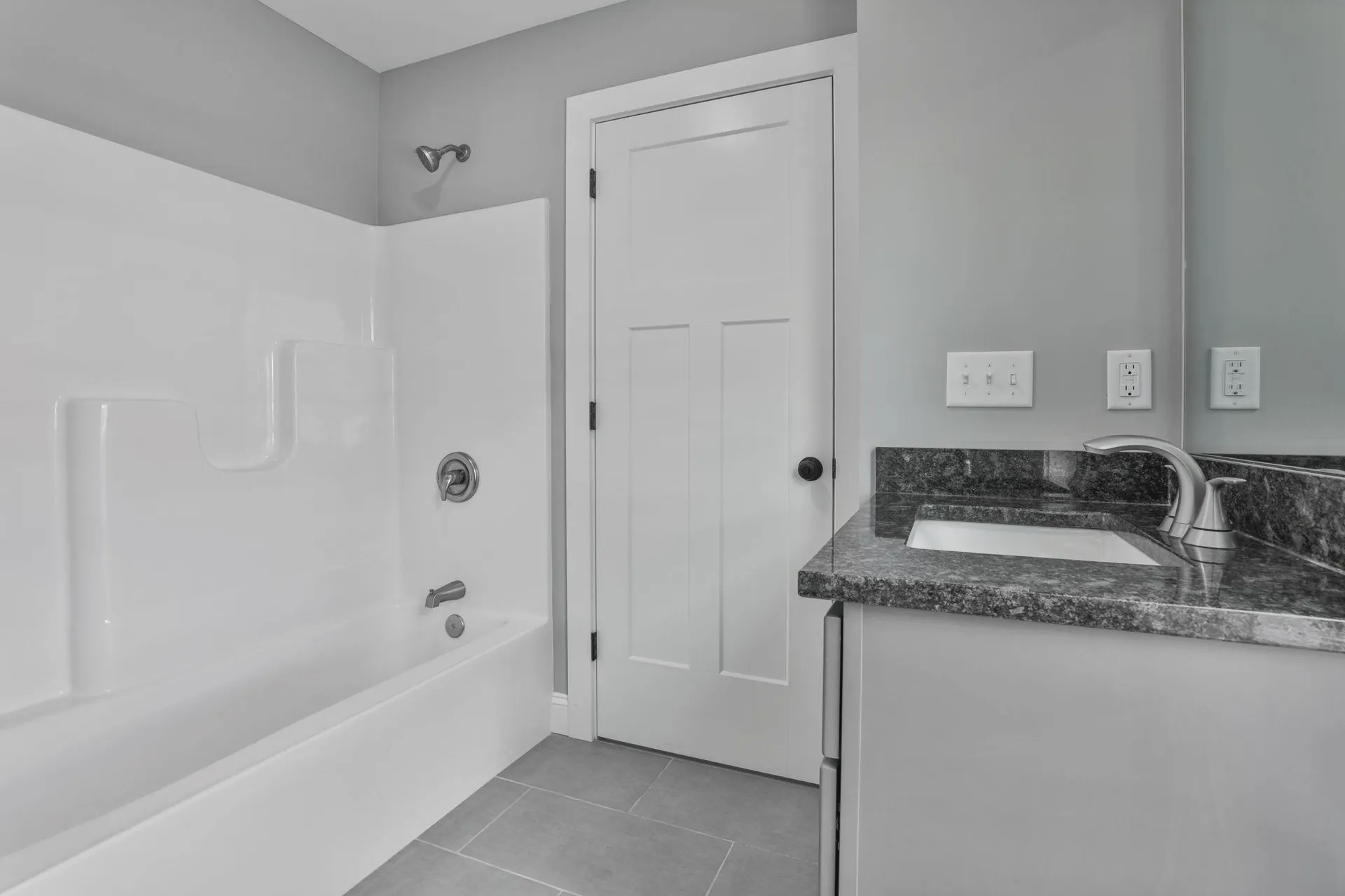 42 Ridgeview Lane New Boston NH 03070