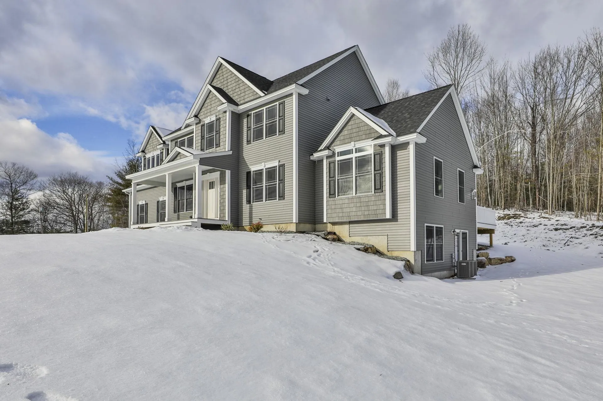 42 Ridgeview Lane New Boston NH 03070