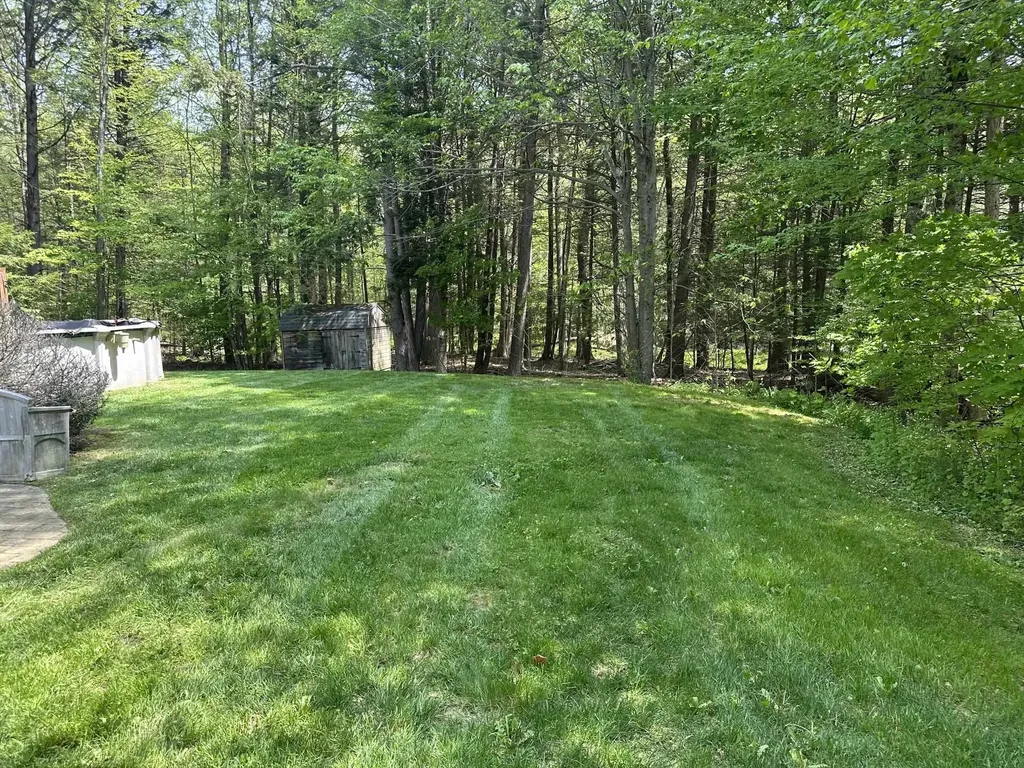 3 Partridge Lane East Kingston NH 03827