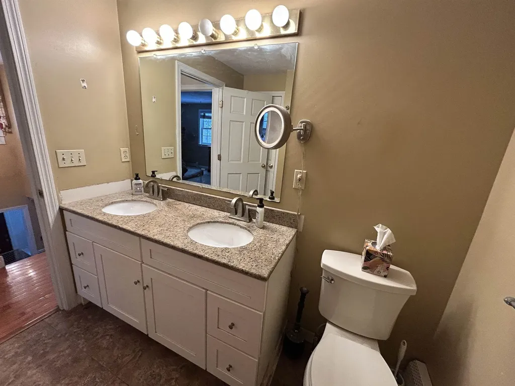 3 Partridge Lane East Kingston NH 03827