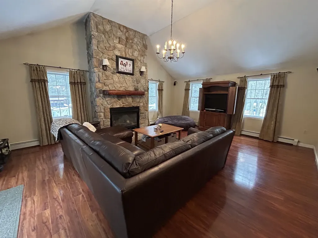 3 Partridge Lane East Kingston NH 03827