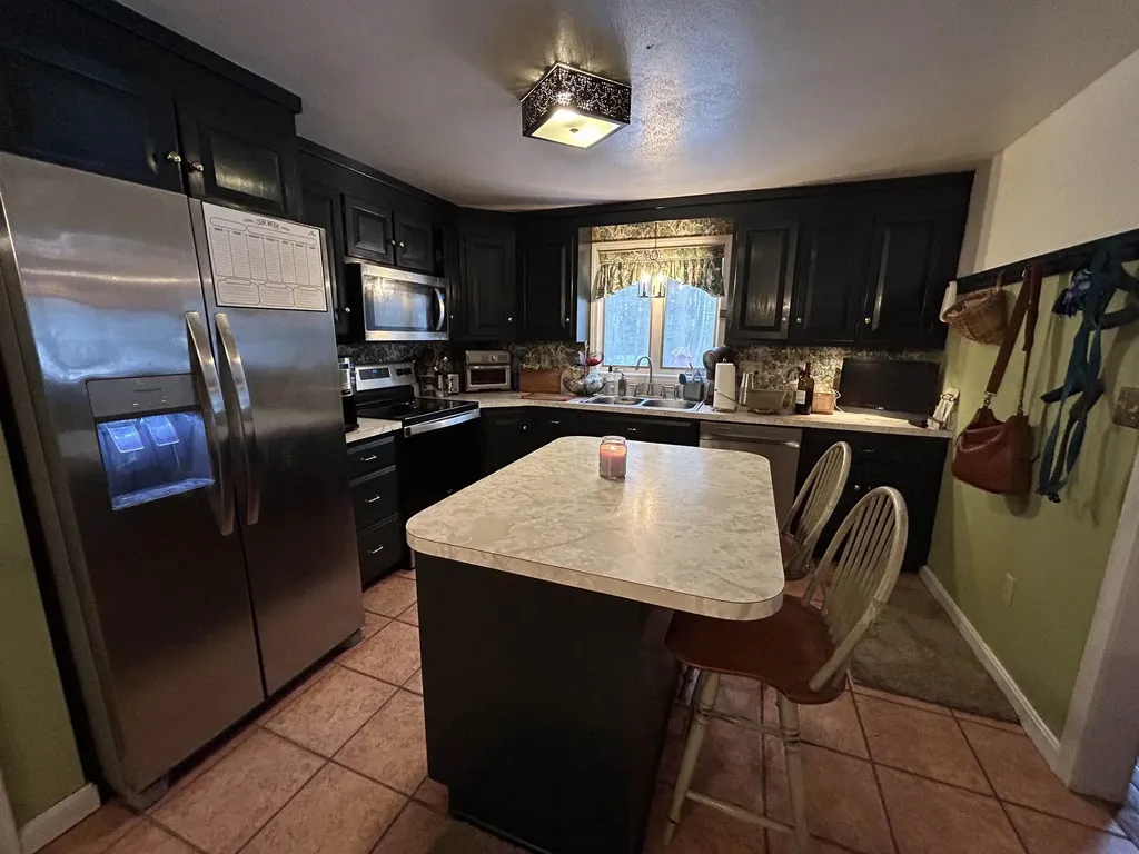 3 Partridge Lane East Kingston NH 03827