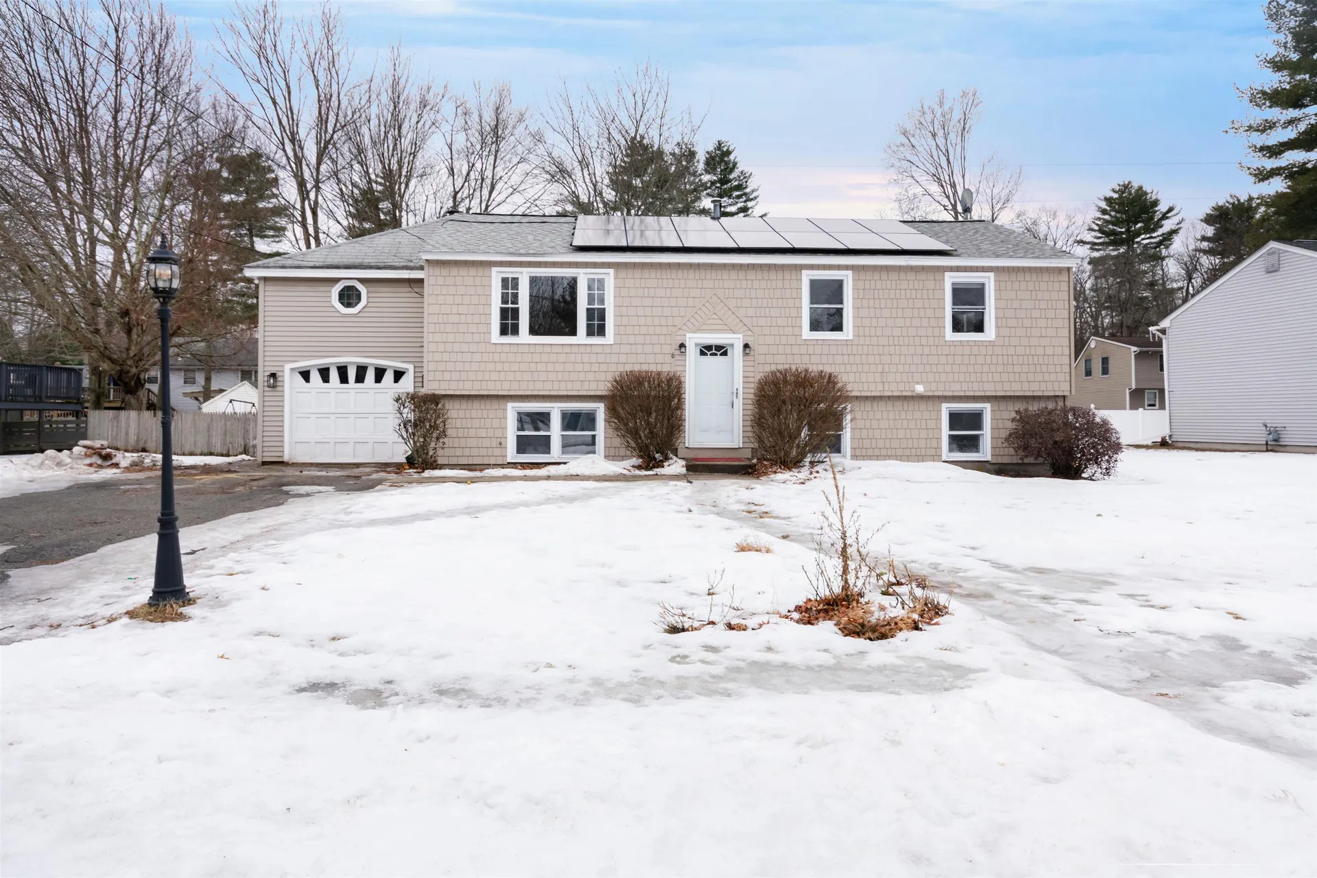 6 Cassandra Lane Nashua NH 03064