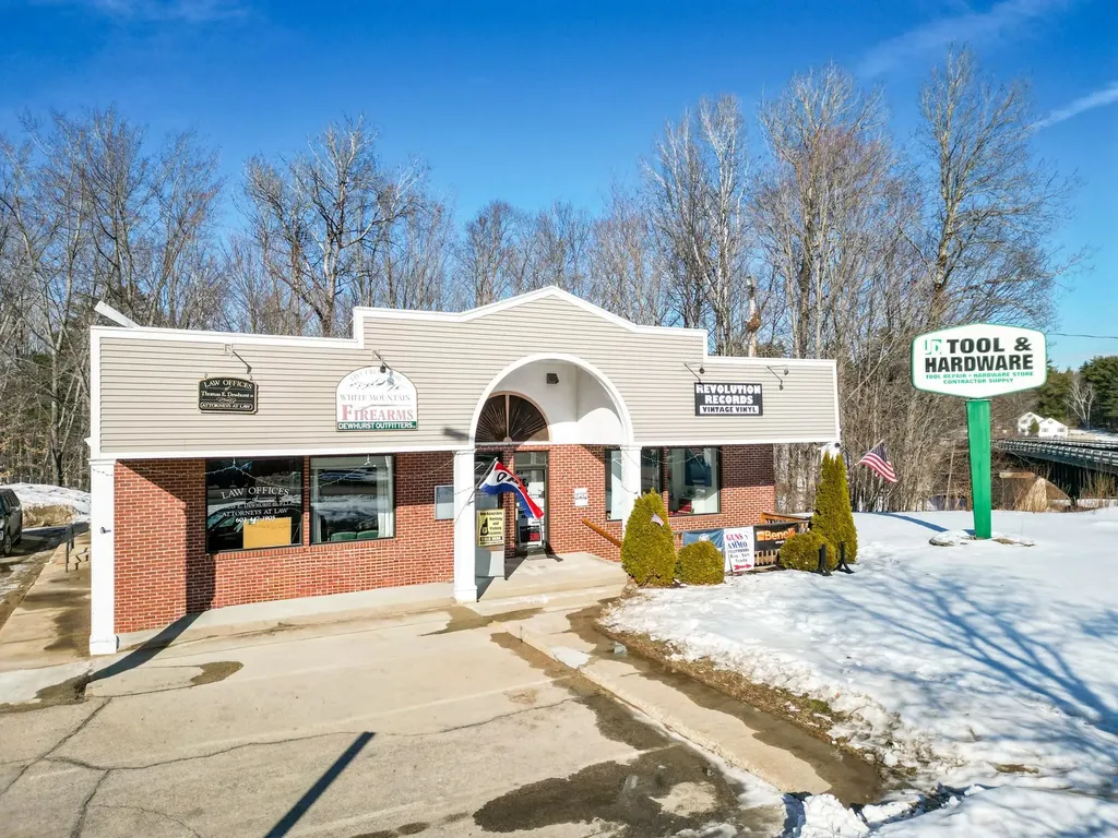 50 White Mountain Highway Conway NH 03818