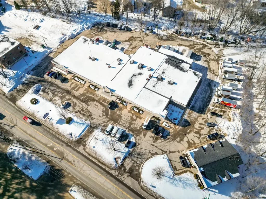 50 White Mountain Highway Conway NH 03818