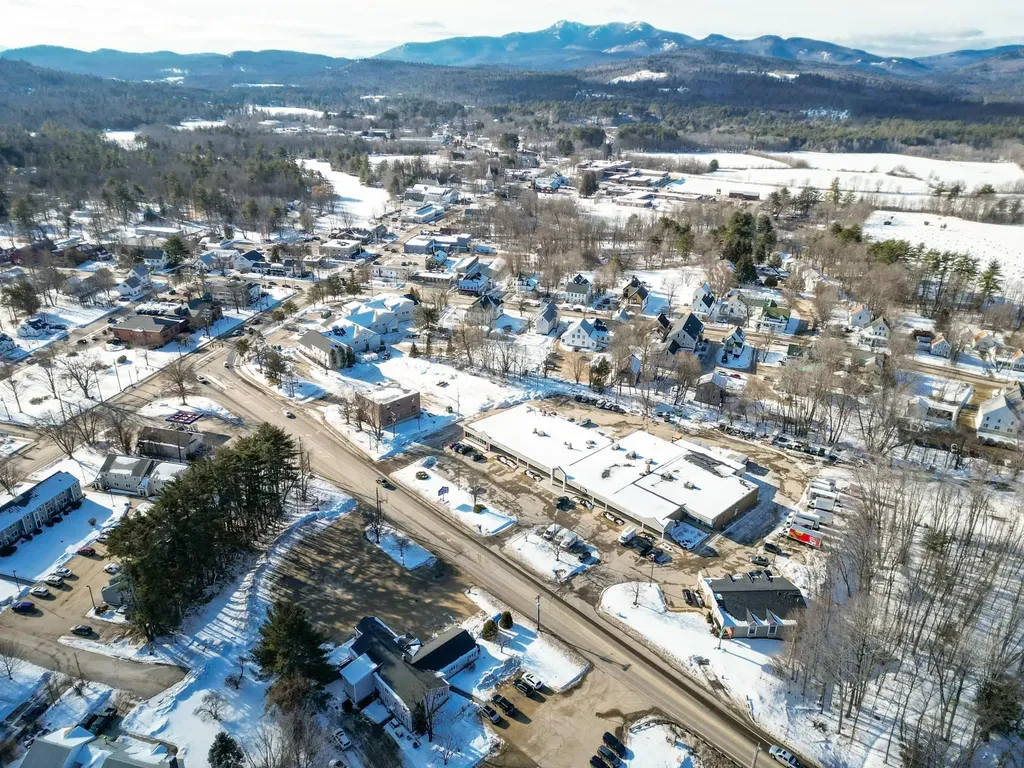 50 White Mountain Highway Conway NH 03818