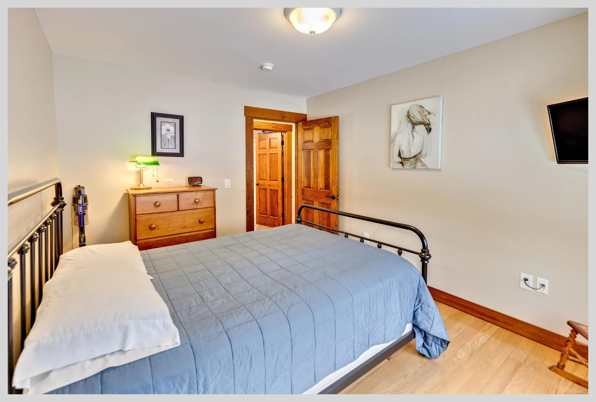 8 Country Lane Hebron NH 03241