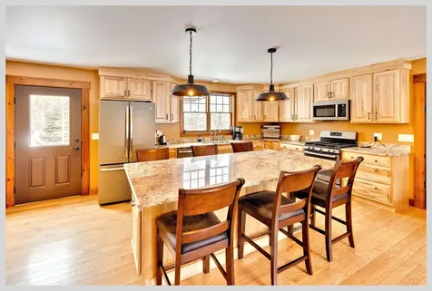 8 Country Lane Hebron NH 03241