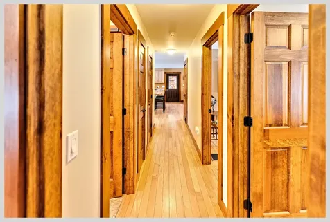 8 Country Lane Hebron NH 03241