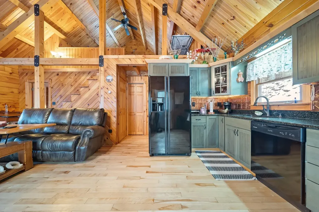 1024 Nh Route 175 Campton NH 03223