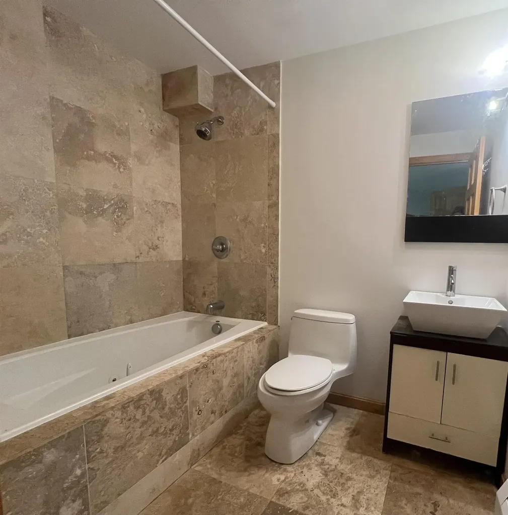 12 Cornwall Place Farmington NH 03835