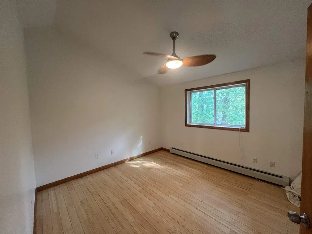 12 Cornwall Place Farmington NH 03835