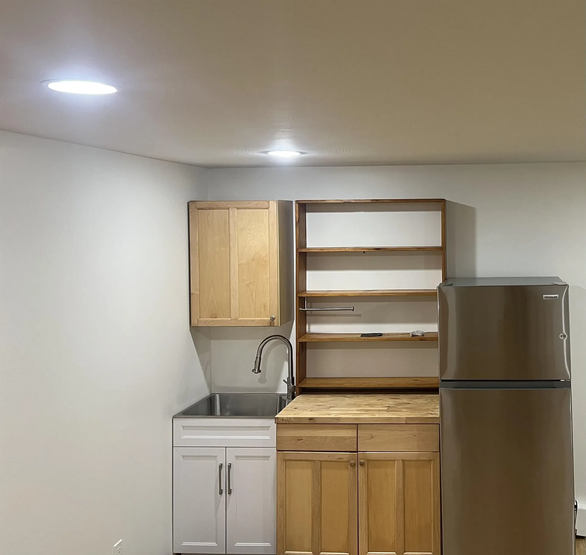 12 Cornwall Place Farmington NH 03835