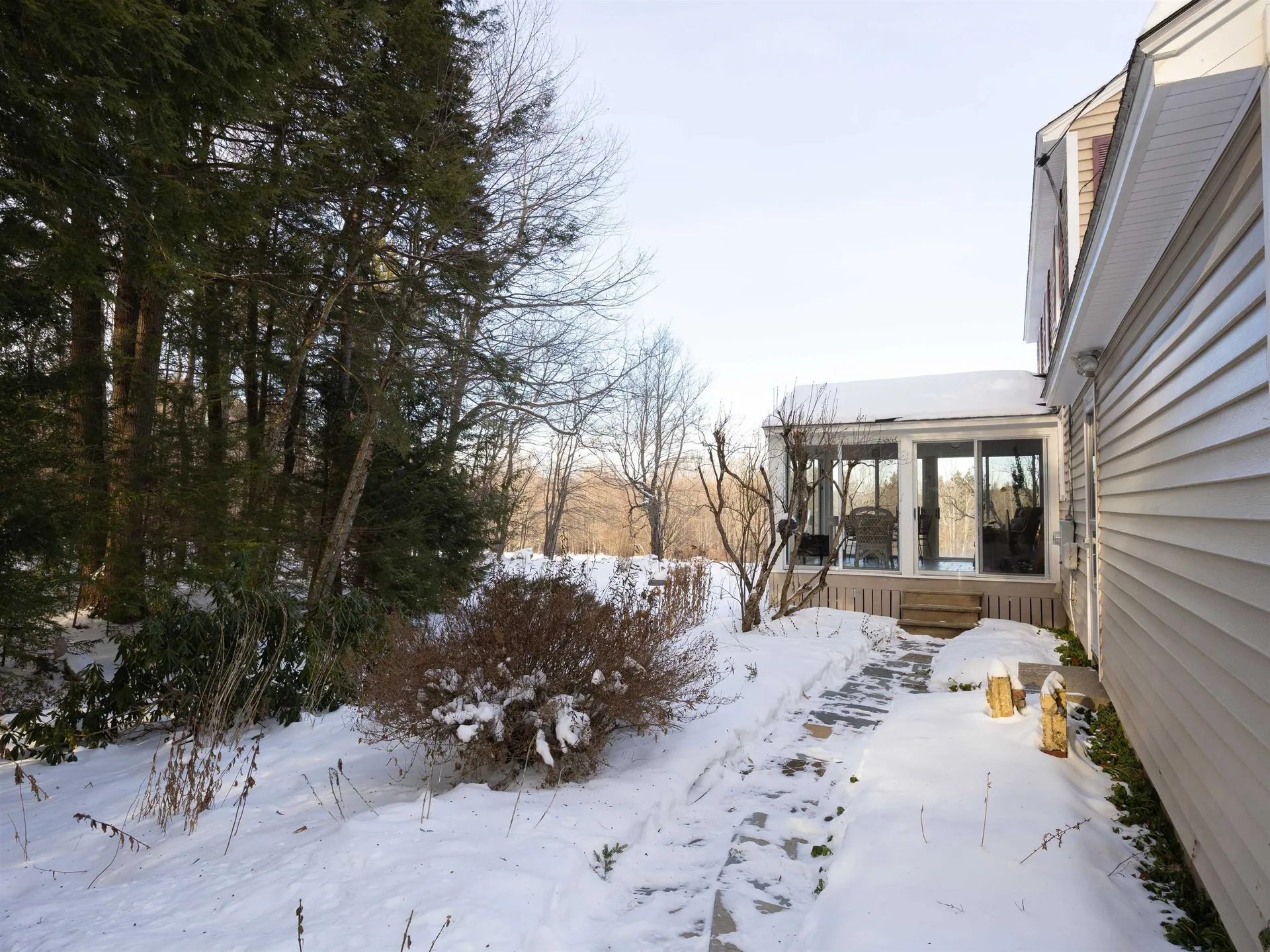 33 Dogwood Lane New London NH 03257