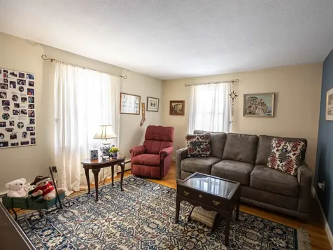 33 Dogwood Lane New London NH 03257