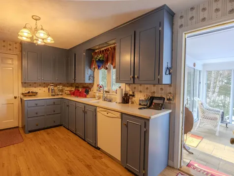 33 Dogwood Lane New London NH 03257