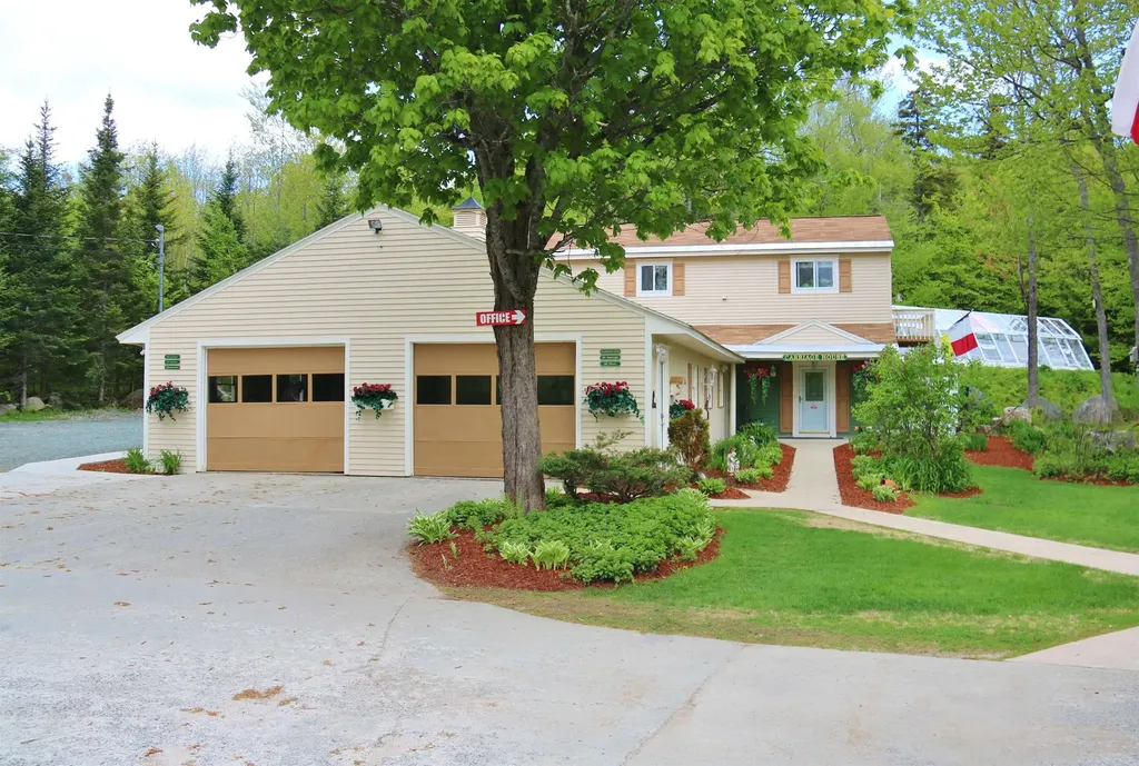 1174 Presidential Highway Randolph NH 03593